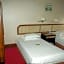 Guangzhou Aiqun Hotel