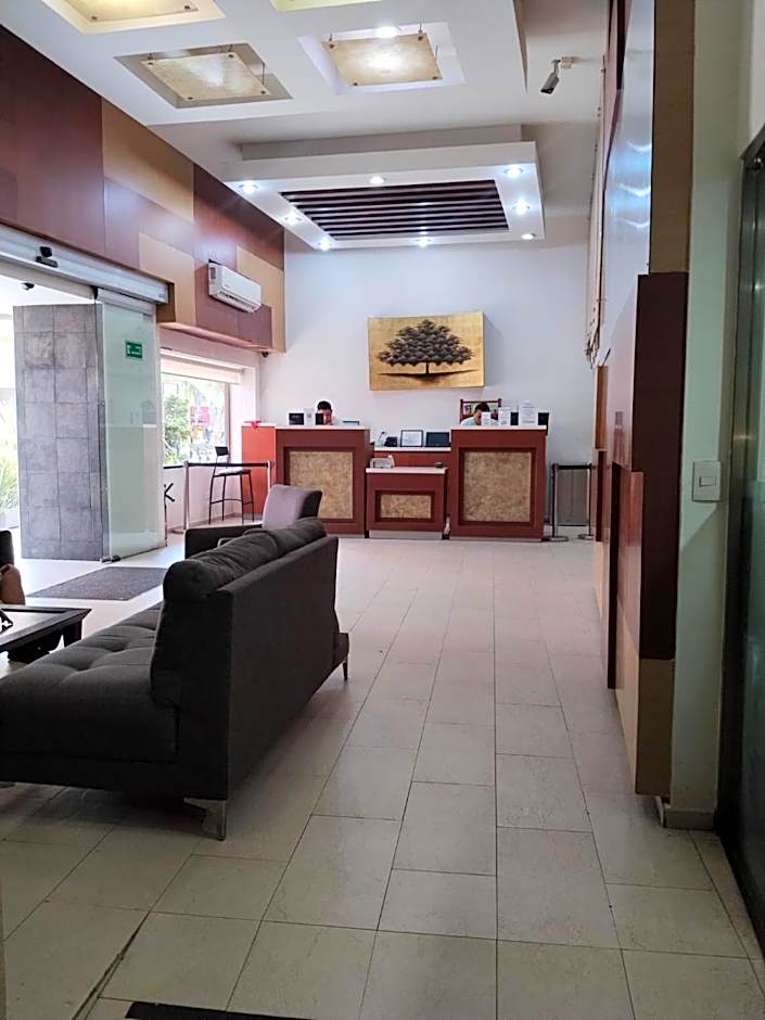 Olmeca Plaza Urban Express