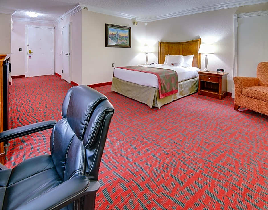 Ramada by Wyndham Metairie New Orleans Airport