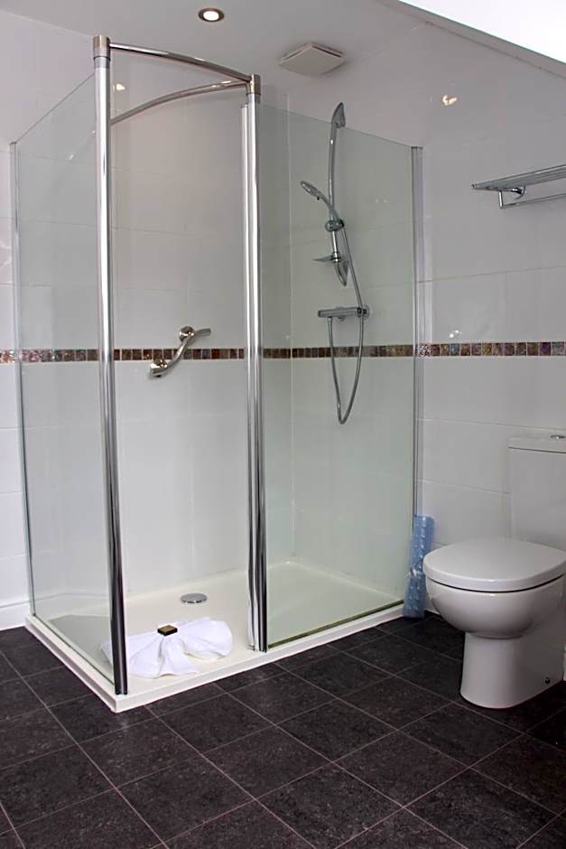 St John's Lodge Guest House incl off-site leisure club