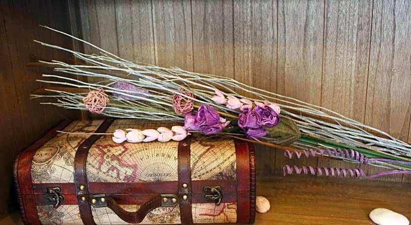 Prince To Travel Hotel