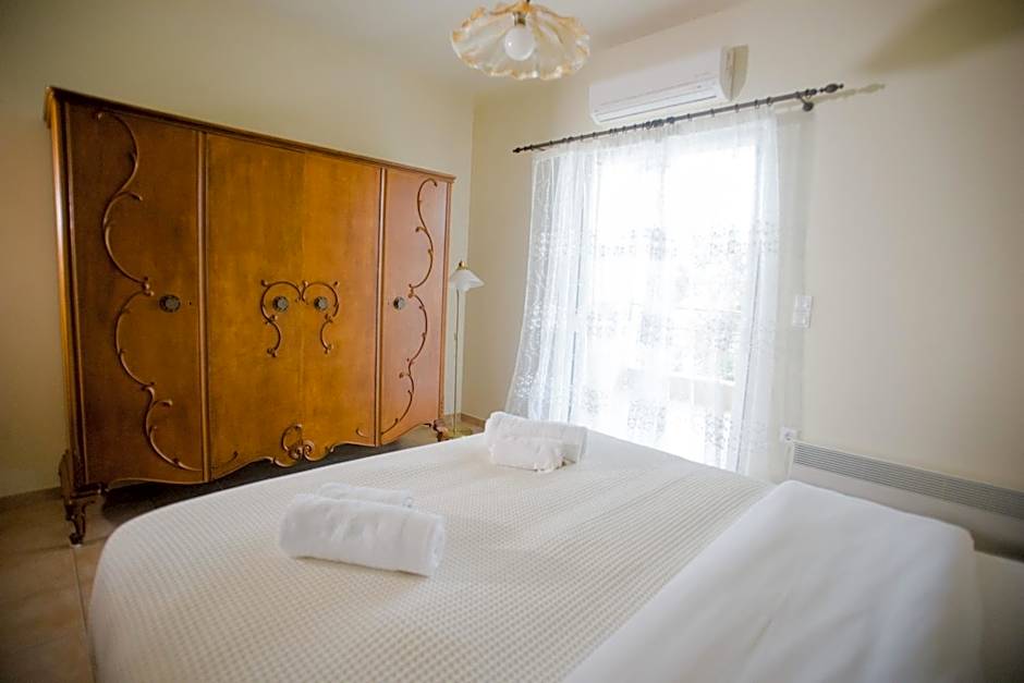 PLEIADES lUXURY APARTMENTS