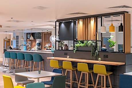 Holiday Inn Bristol Airport By IHG