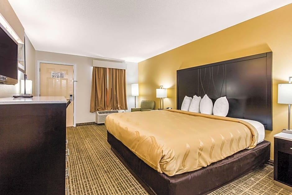 Quality Inn Trussville I-59 exit 141