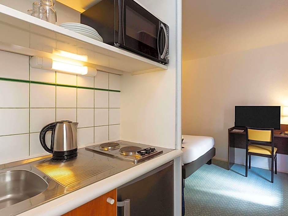 Adagio Access Defense Vinci Aparthotel