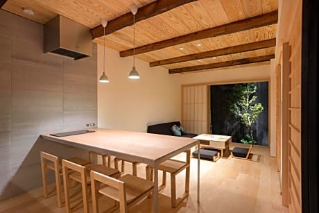 Machiya Traditional Townhouse for 5 People