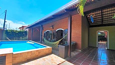 Elegante com lareira, Piscina, Área Gourmet, Bilhar, Wi-Fi, SmartTV