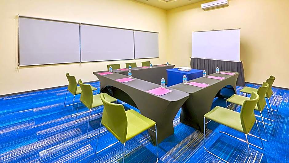 Holiday Inn Guadalajara Patria-Universidad By IHG