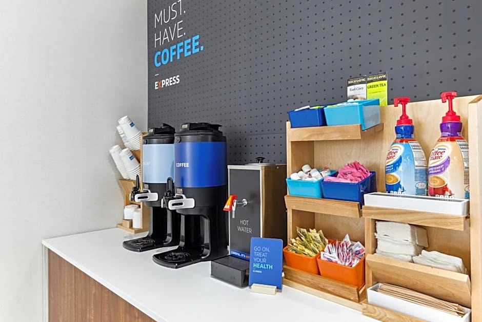 Holiday Inn Express & Suites Mountain View Silicon Valley By IHG