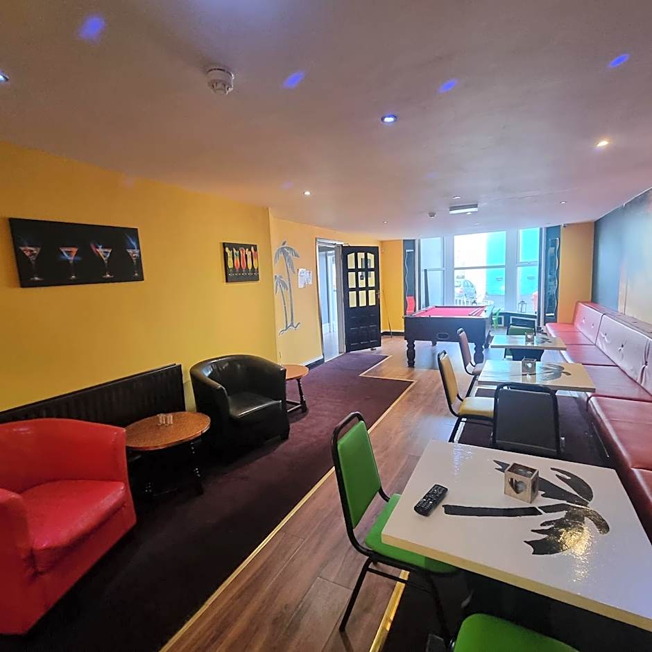 Las Palmas Hotel by the Sea