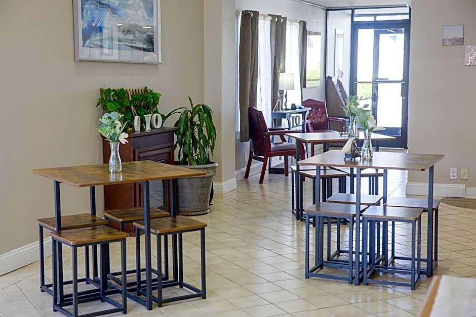 OYO Hotel Brownsville TN I-40