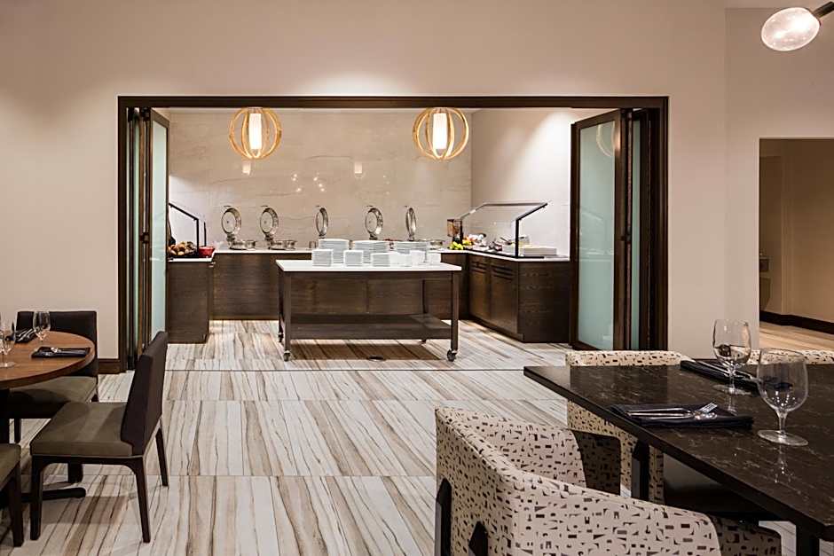 Crowne Plaza Memphis Downtown By IHG