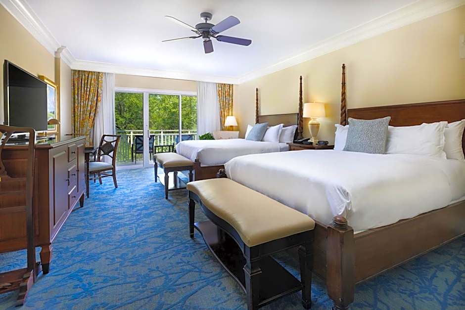 Inn and Club at Harbour Town