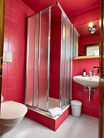 Economy Double or Twin Room