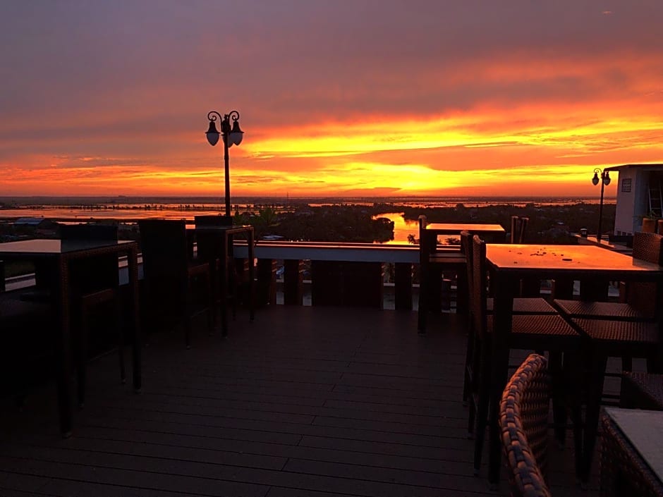 Kampong Thom Royal Hotel