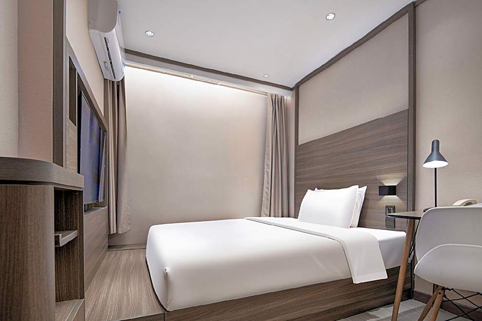 Hanting Express Changsha Renmin Middle Road – Changsha, KY