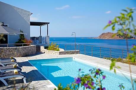 Superior Seafront Villa with Private Pool