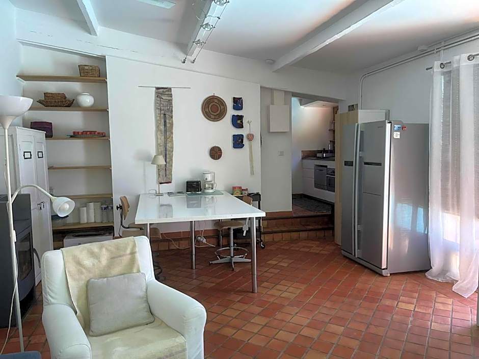 Agréable maison de 65 m2 avec grande piscine