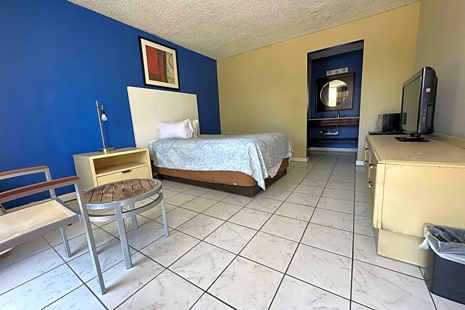 Travelodge by Wyndham Lumberton