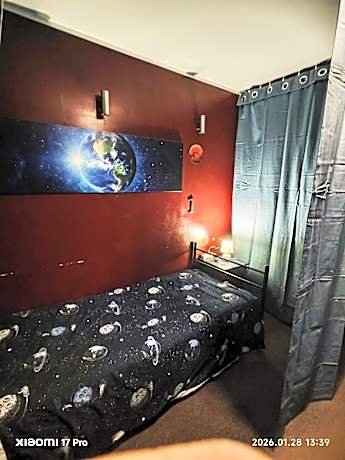 Bed in 4-Bed Mixed Dormitory Room