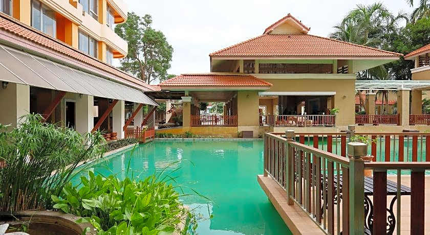 Eastern Grand Palace Hotel