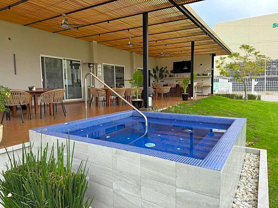 Hit Hoteles Aeropuerto Puebla