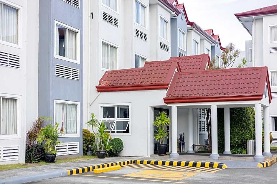 Microtel by Wyndham Batangas