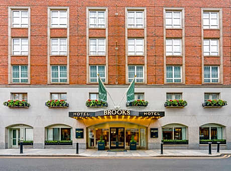 Brooks Hotel