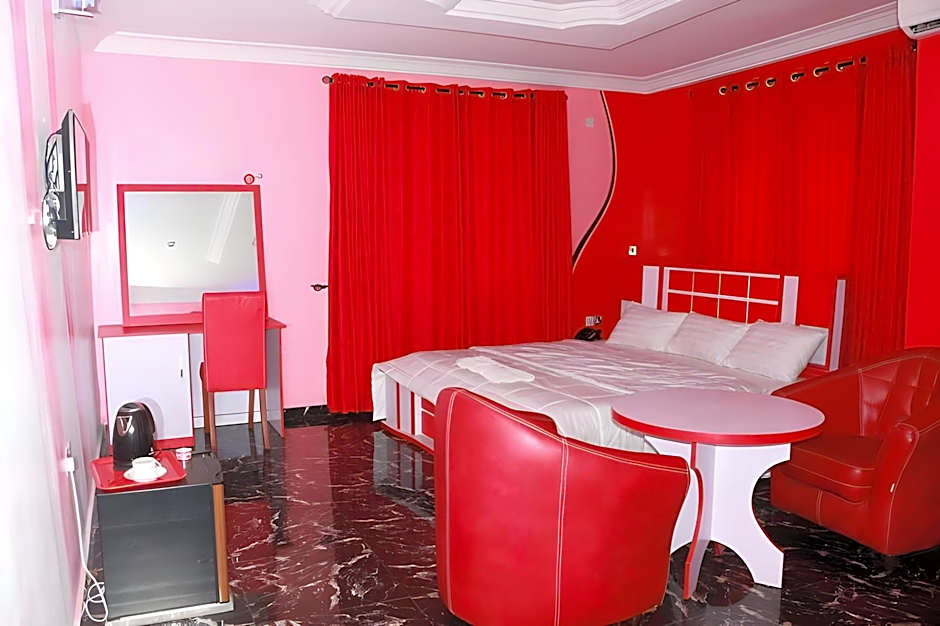 Resdon Hotel and Suites