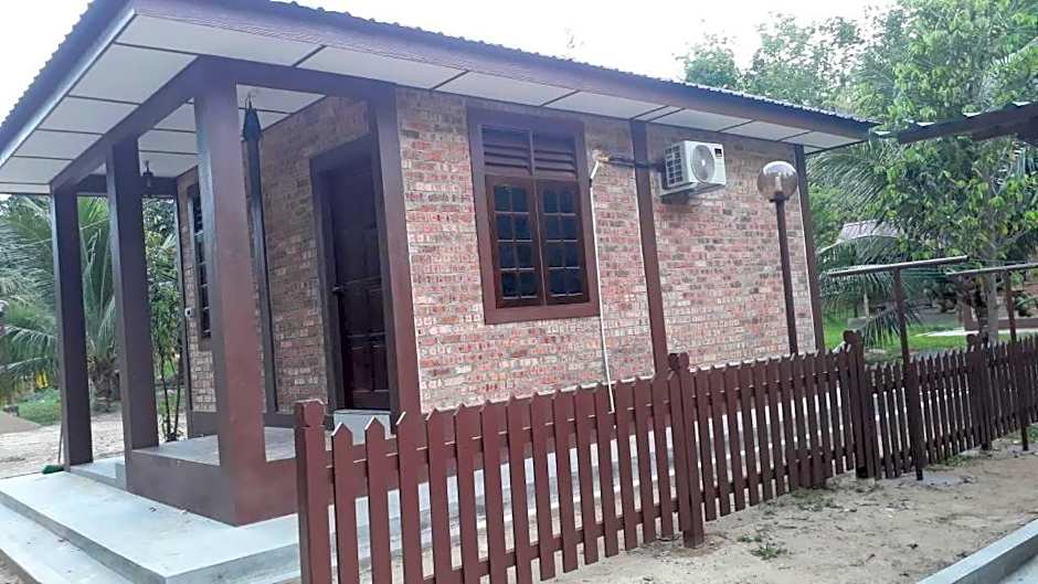 D'Impiana Riverview Chalet # Lenggong