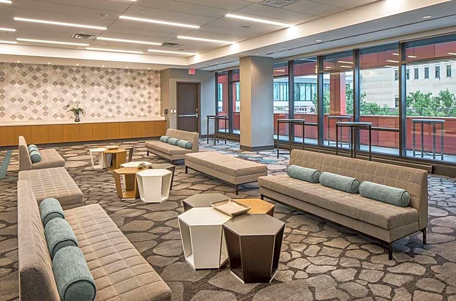 Hilton Des Moines Downtown