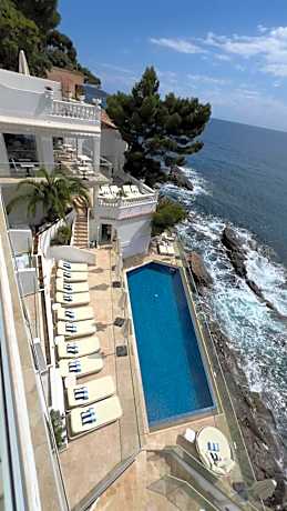 Double or Twin Room with Terrace - Sea View
