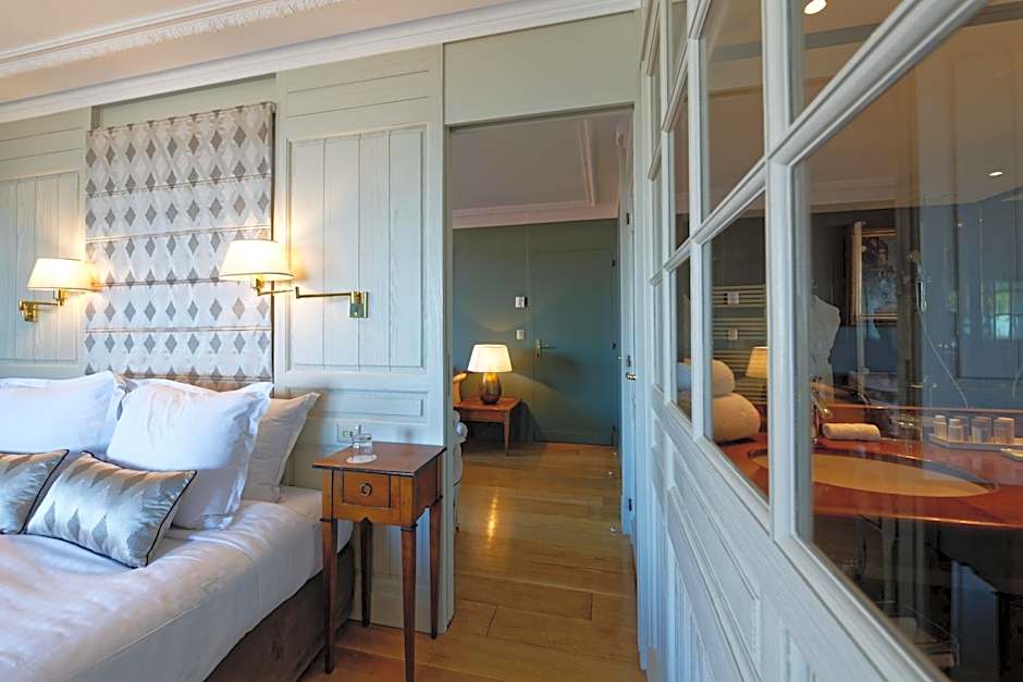 HR Hôtel-Restaurant & Spa Marin