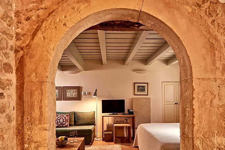 Kapsaliana Village Hotel