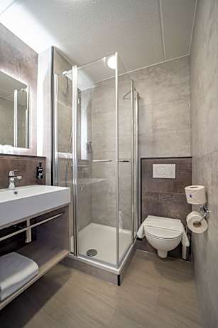 Comfort double room with shower