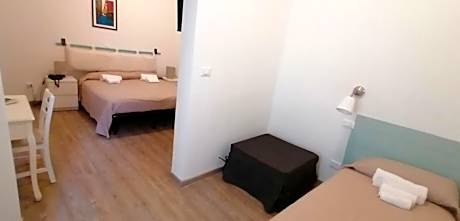 Triple Room with Sea View