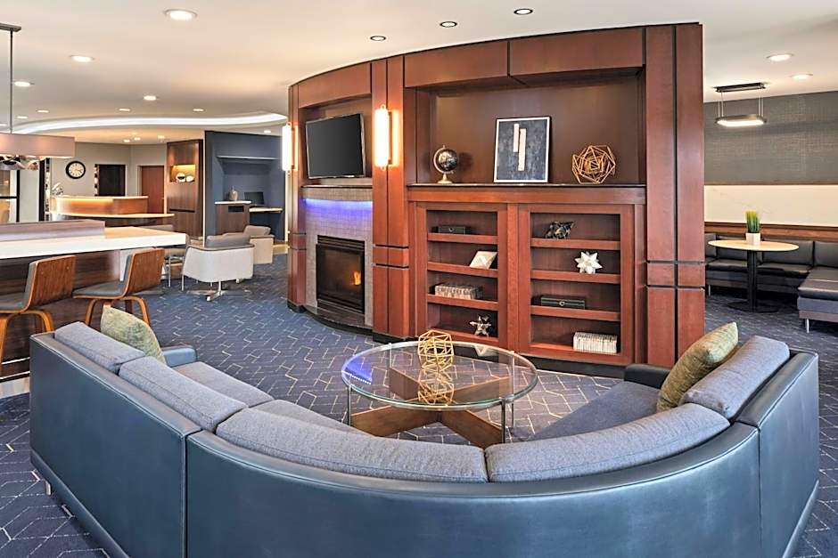 Courtyard by Marriott Minneapolis St. Paul/Roseville