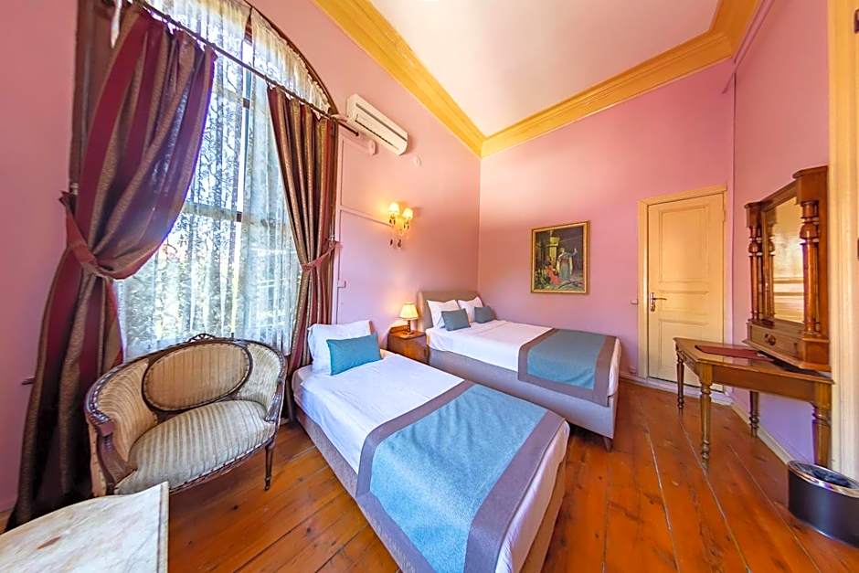 Büyükada Anastasia Meziki History Mansion