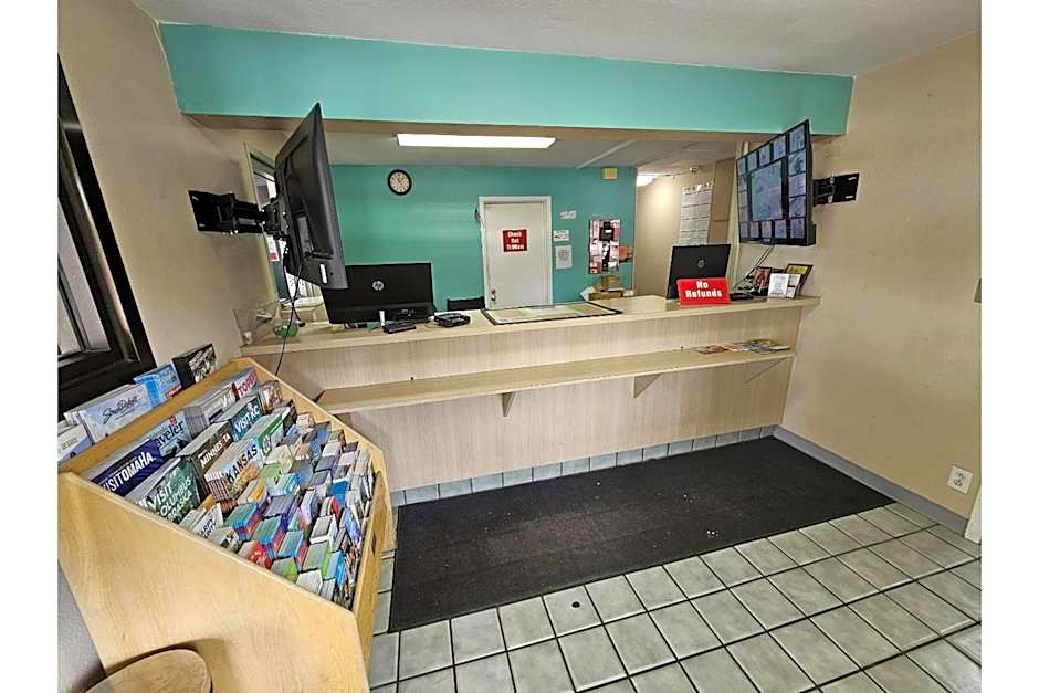 Travel Inn By OYO Omaha