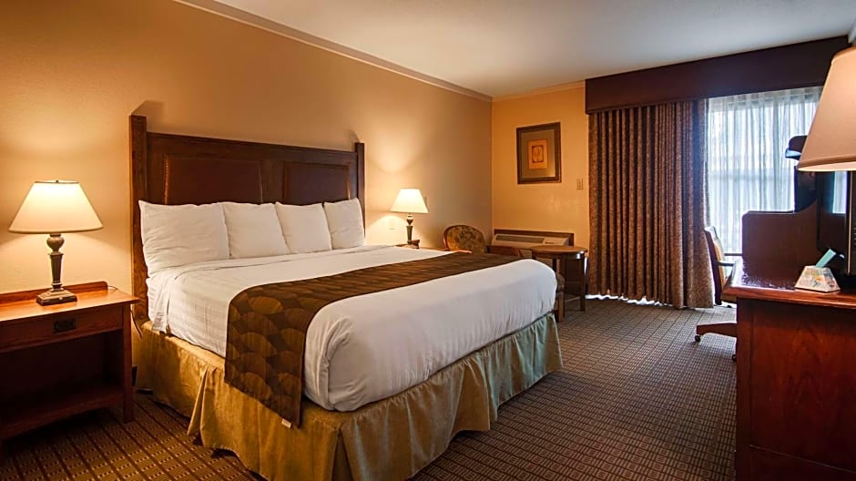 Best Western Prairie Inn & Conference Center