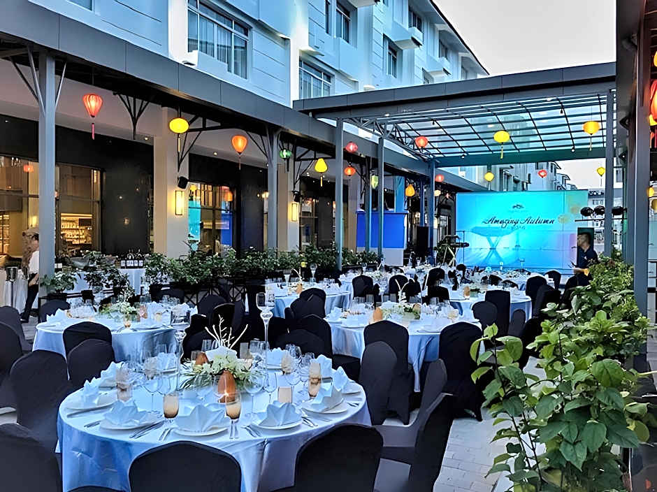 Paradise Suites Hotel