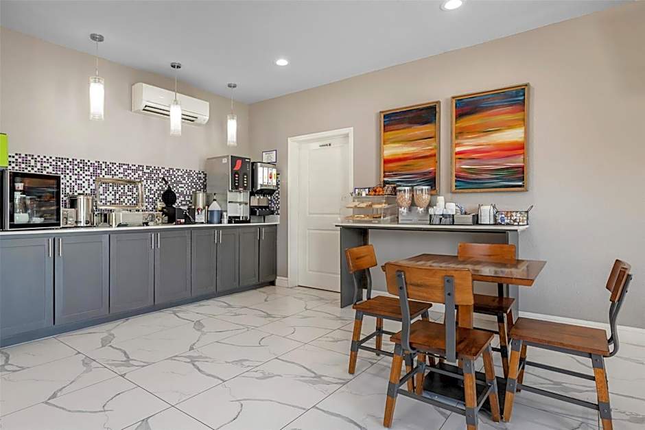 SureStay Plus Hotel by Best Western Ada