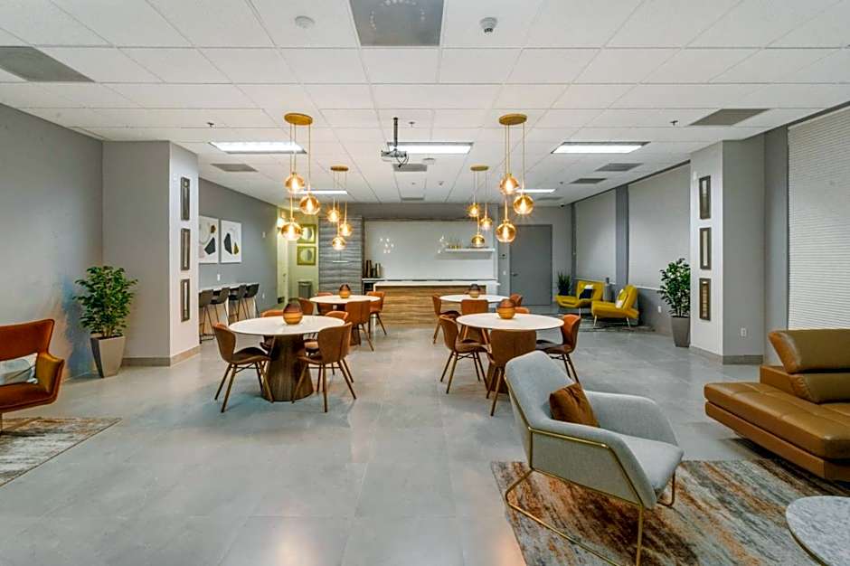 Elite Brickell Studio on the Bay