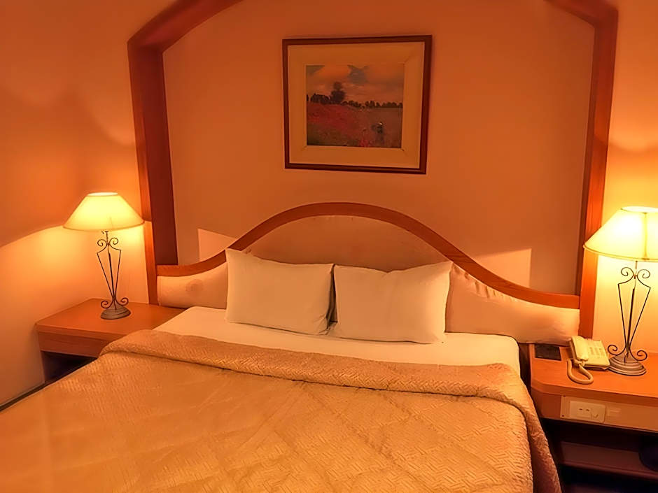 Hwa Nan Hotel