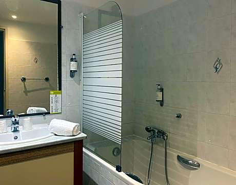 Classic Double or Twin Room