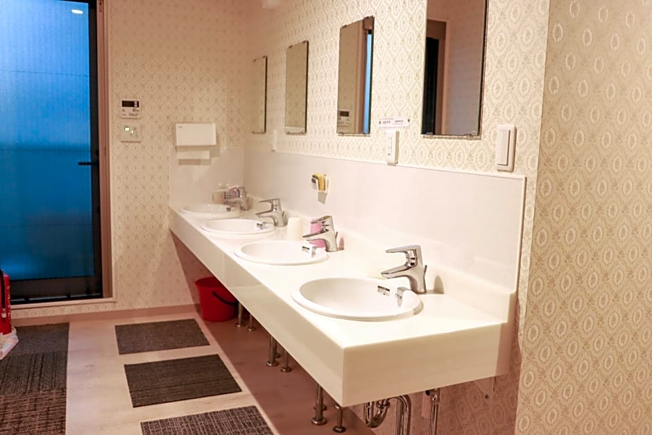 Tokyo Guest House 2020