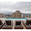 Amazing Condos Beautiful View 2 Blocks To French Quarter, Small Rooftop Pool, Gym, Seanger Theater, Super Dome, And Bourbon St