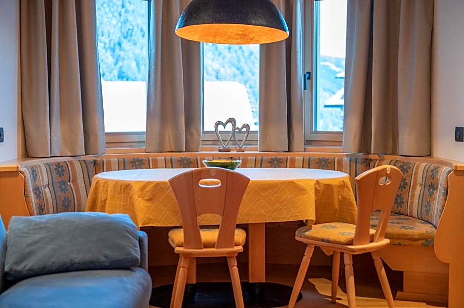 Apartments Ciasa Costisela