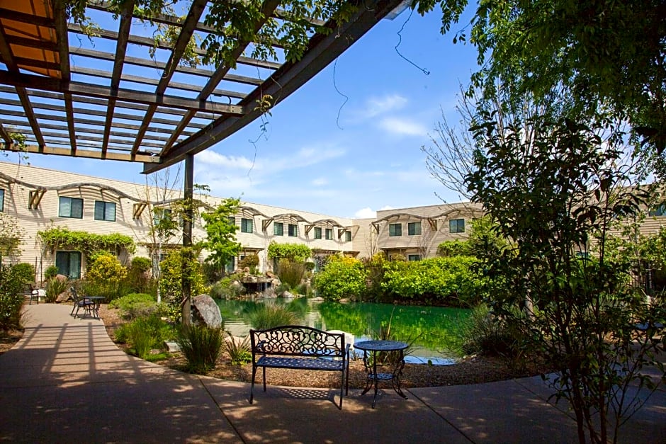 DoubleTree By Hilton Hotel & Spa Napa Valley - American Canyon