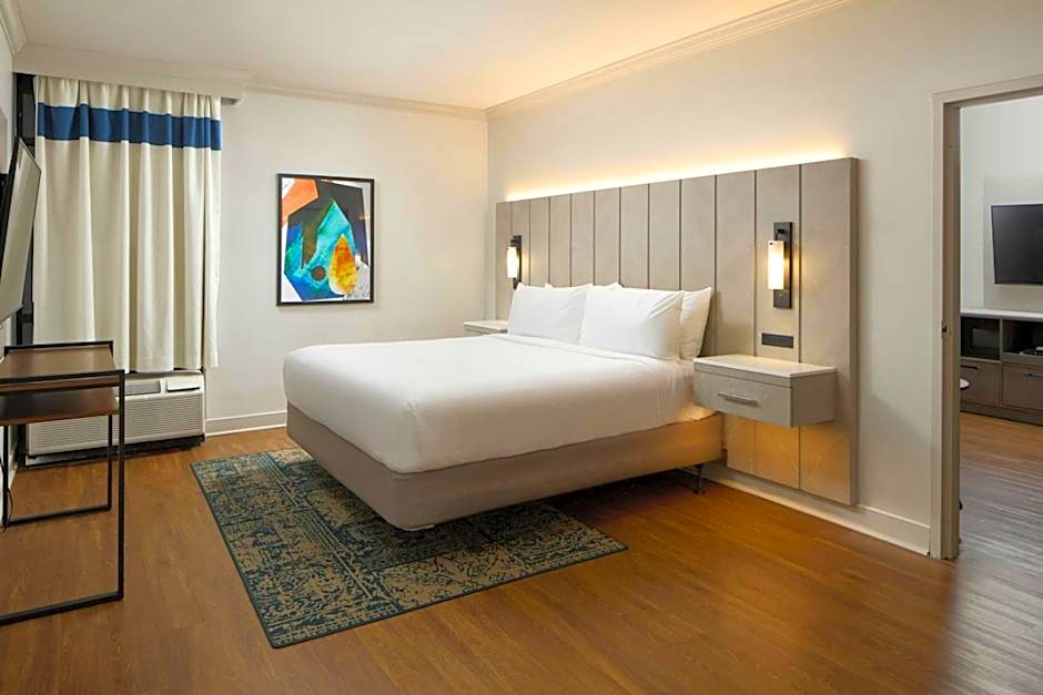 Four Points By Sheraton Richmond Airport